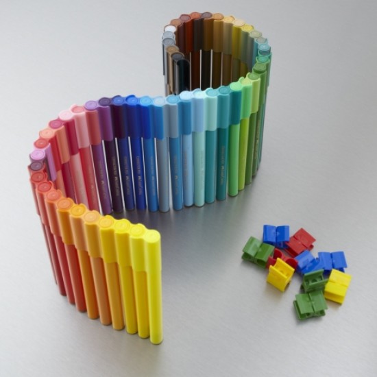 Creative Truck con 33 Plumones Faber Castell